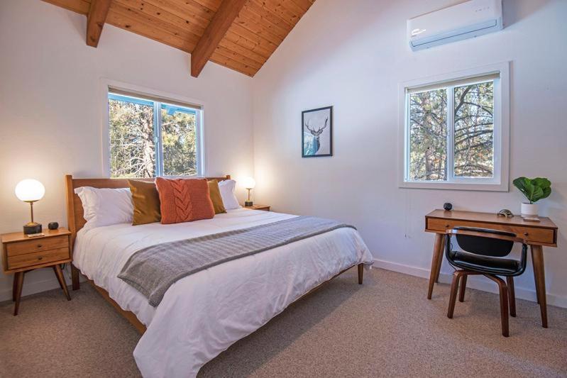 Three Rivers Basecamp Sunriver Εξωτερικό φωτογραφία